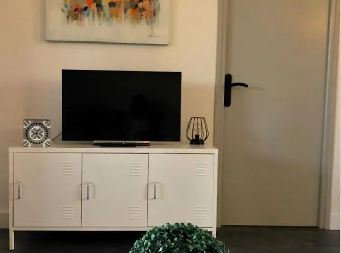 Mora Dell Onda Apartment *
